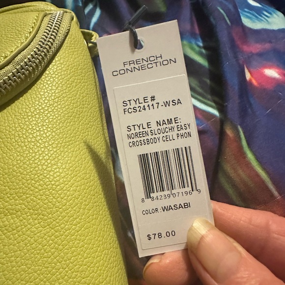 NWT French connection green crossbody bag - Picture 3 of 4